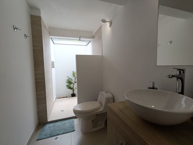 Casa de 4 alcobas en venta en Ricaurte, 221 m² · foto 12 de 23