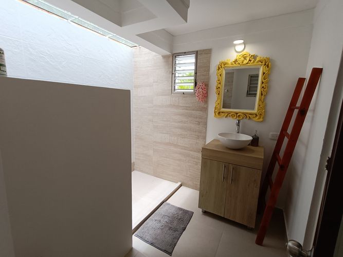 Casa de 4 alcobas en venta en Ricaurte, 221 m² · foto 13 de 23