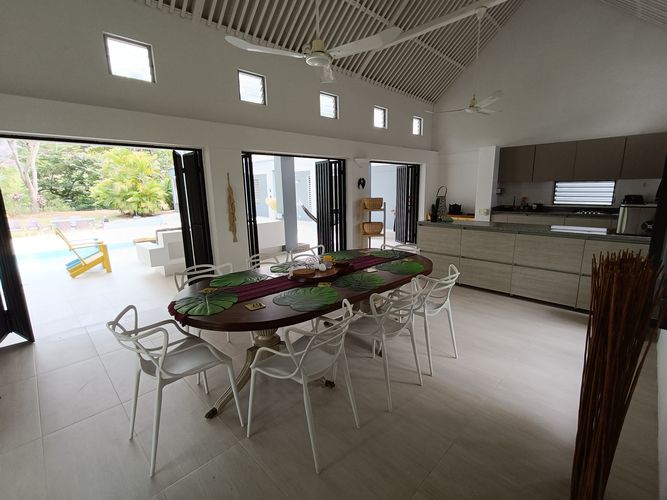 Casa de 4 alcobas en venta en Ricaurte, 221 m² · foto 19 de 23
