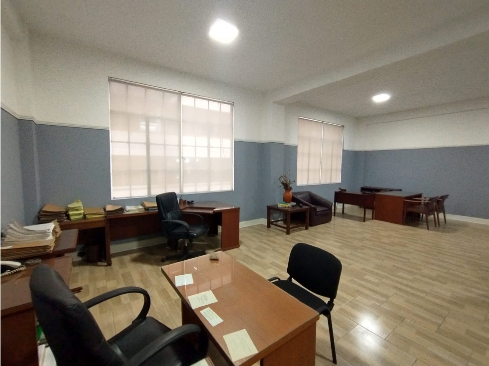 Oficina en  Arriendo en Cali - Miniatura 4