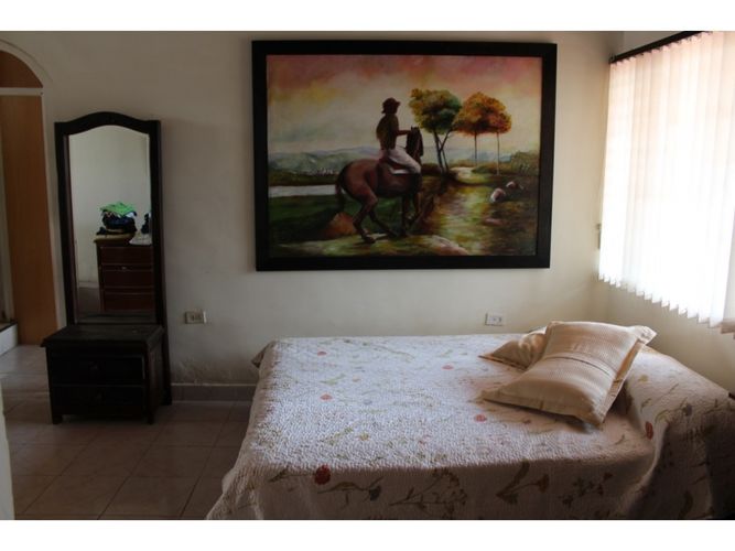 Finca en venta en Tierradentro, Bello, 220 m² · foto 2 de 14