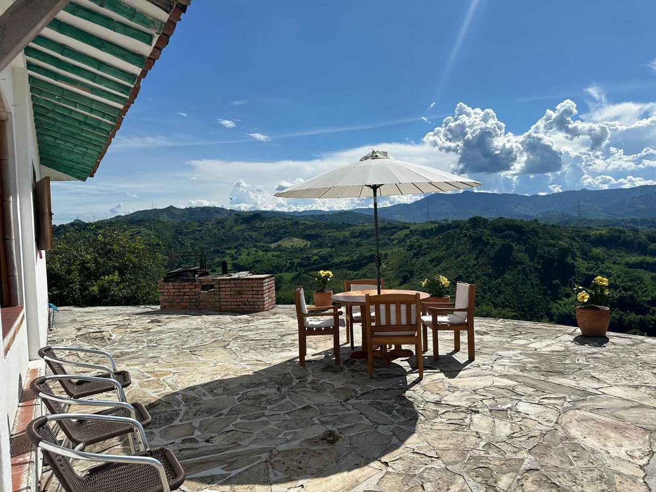 Casa en venta en Kilometro 41, Manizales · foto 7 de 24