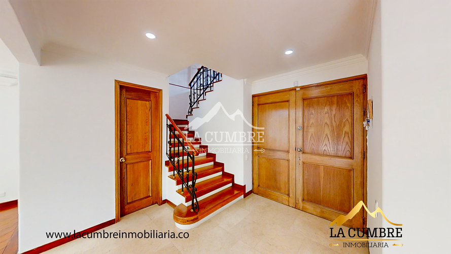 Casa de 3 alcobas en venta en La Sebastiana, Envigado, 218 m² · foto 4 de 15
