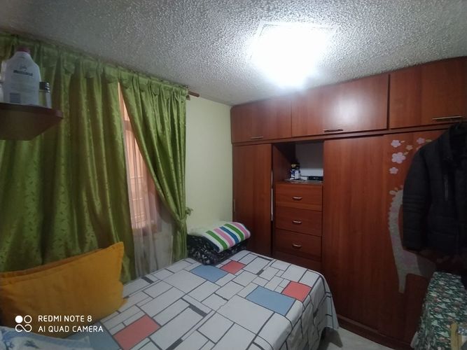 Casa de 5 alcobas en venta en Escocia, Bogotá, 178 m² · foto 9 de 23
