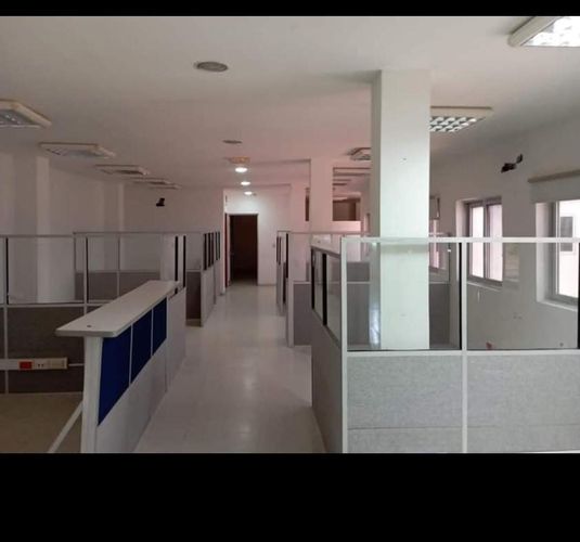Edificio en arriendo en España, Cartagena, 600 m² · foto 6 de 11