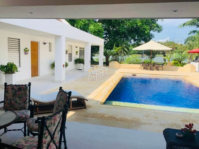 Casa de 4 alcobas en venta en Bosques De Peñalisa, Ricaurte, 361 m² · foto 2 de 18
