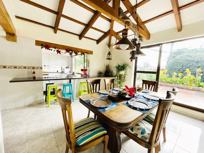 Casa de 4 alcobas en venta en Casablanca Suba I, Bogotá, 495 m² · foto 4 de 24