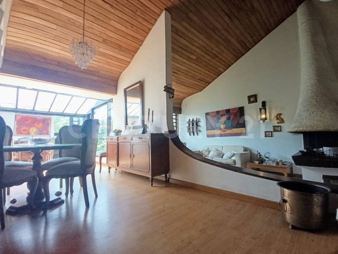 Casa de 5 alcobas en arriendo en La Calleja, Bogotá, 484 m² · foto 7 de 24