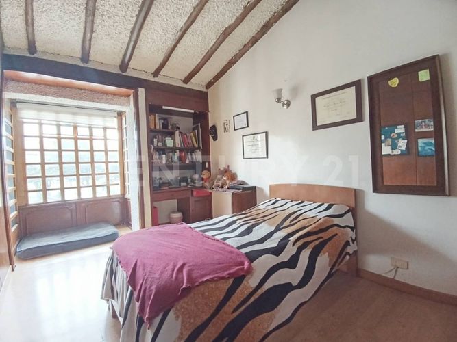 Casa de 5 alcobas en arriendo en La Calleja, Bogotá, 484 m² · foto 12 de 24