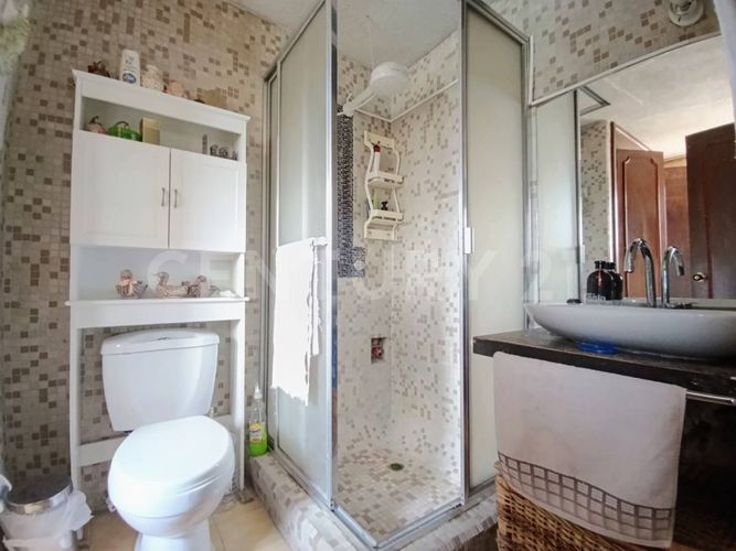 Casa de 5 alcobas en arriendo en La Calleja, Bogotá, 484 m² · foto 18 de 24