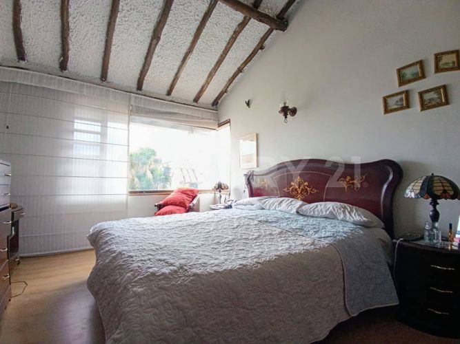 Casa de 5 alcobas en arriendo en La Calleja, Bogotá, 484 m² · foto 19 de 24