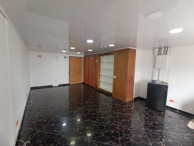 Oficina en arriendo en La Candelaria, Medellín, 45 m² · foto 7 de 21
