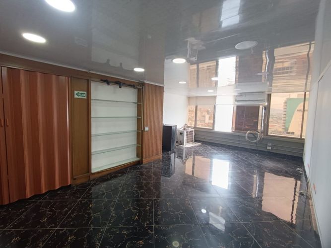 Oficina en arriendo en La Candelaria, Medellín, 45 m² · foto 11 de 21