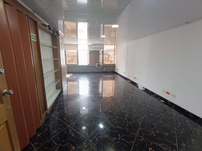 Oficina en arriendo en La Candelaria, Medellín, 45 m² · foto 16 de 21