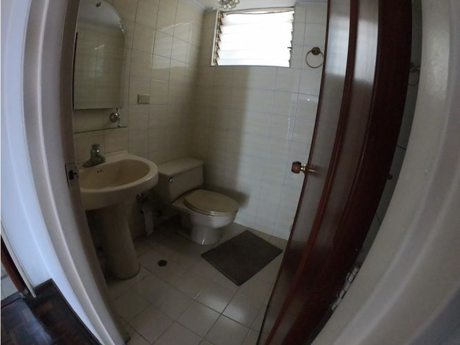 Apartamento de 3 alcobas en venta en Granada, Cali, 199 m² · foto 9 de 19