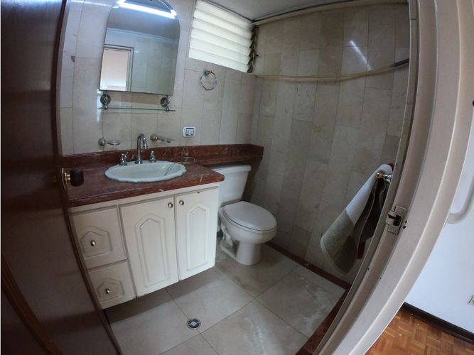 Apartamento de 3 alcobas en venta en Granada, Cali, 199 m² · foto 15 de 19