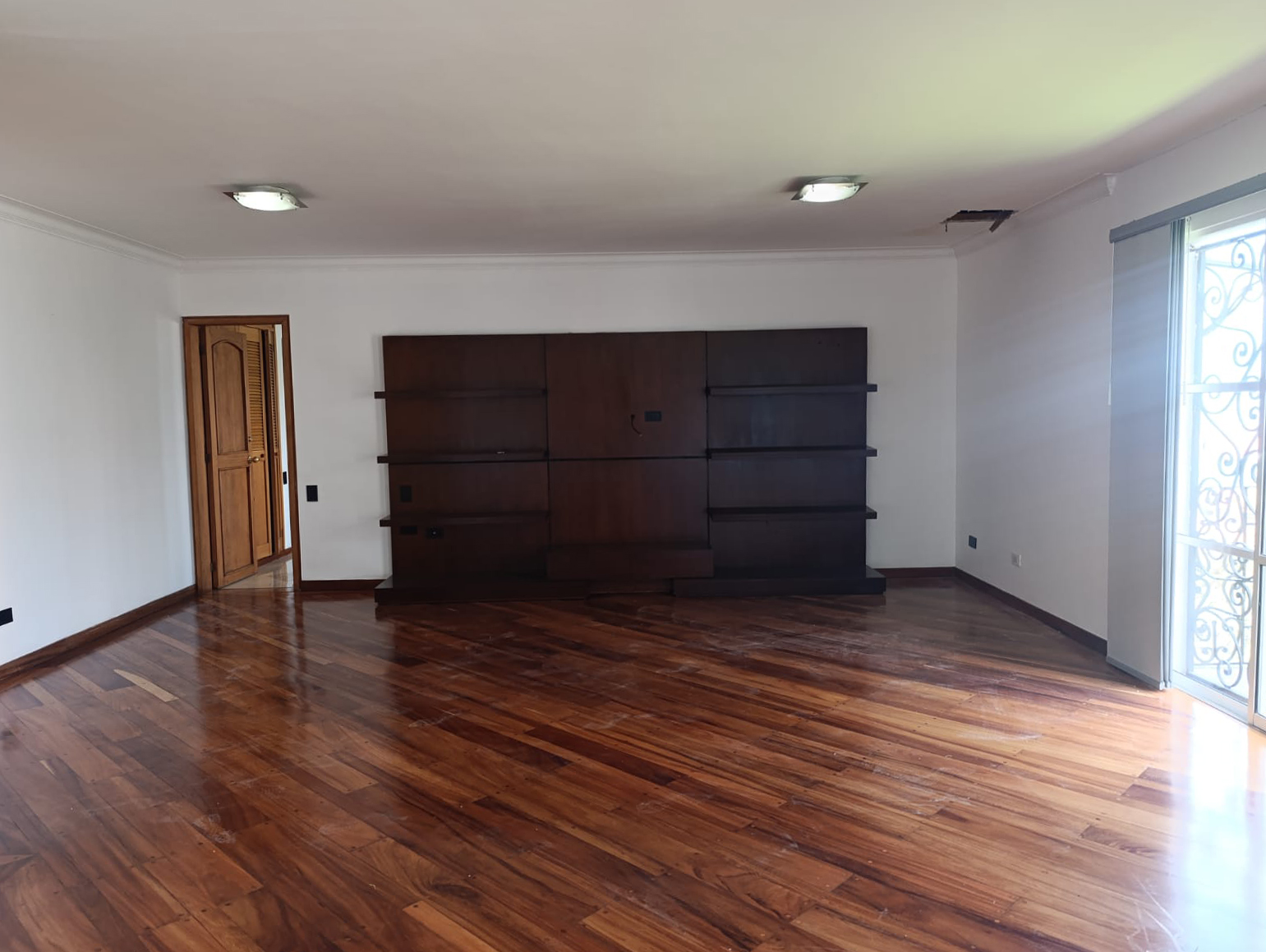 Casa en arriendo en El Poblado, Medellín · foto 14 de 20
