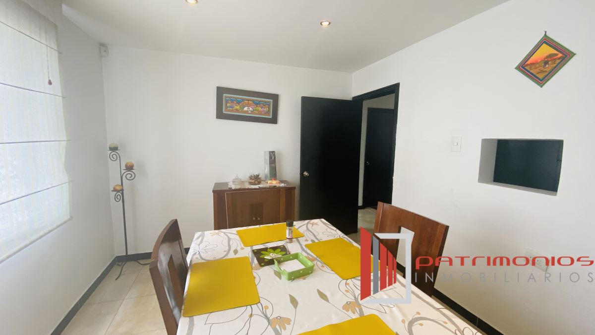 Casa en venta en Barrios Unidos, Bogotá · foto 3 de 24