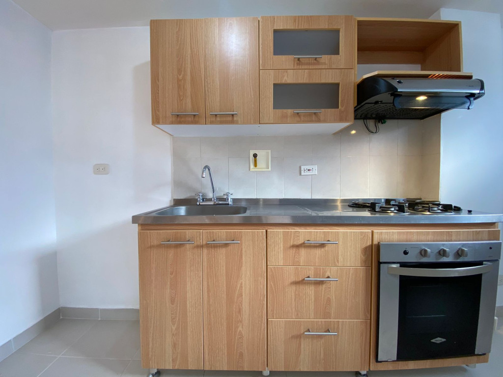 Apartamento en arriendo en Santa Ana, Rionegro · foto 3 de 14