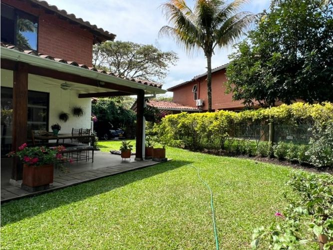 Casa de 4 alcobas en venta en Pance, Cali, 286 m² · foto 13 de 14