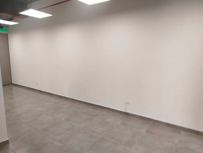 Oficina en arriendo en El Poblado, Medellín, 37 m² · foto 12 de 17