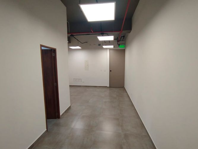 Oficina en arriendo en El Poblado, Medellín, 37 m² · foto 13 de 17