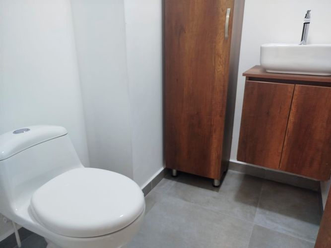 Oficina en arriendo en El Poblado, Medellín, 37 m² · foto 17 de 17