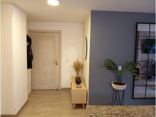 Apartamento de 3 alcobas en venta en Chico Norte, Bogotá, 97 m² · foto 4 de 23