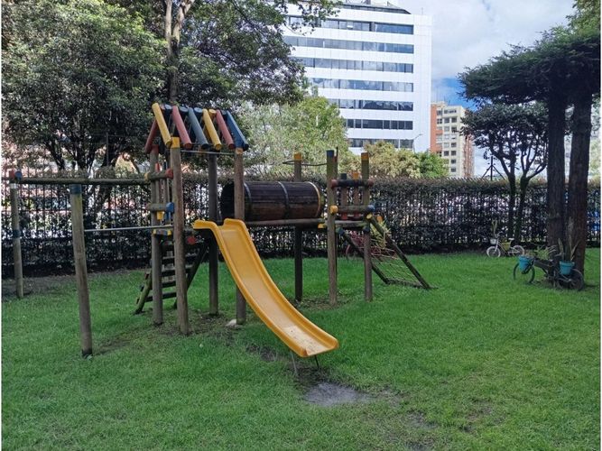 Apartamento de 3 alcobas en venta en Chico Norte, Bogotá, 97 m² · foto 20 de 23