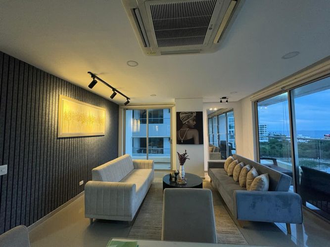 Apartamento en venta en El Cabrero, Cartagena, 130 m² · foto 7 de 14