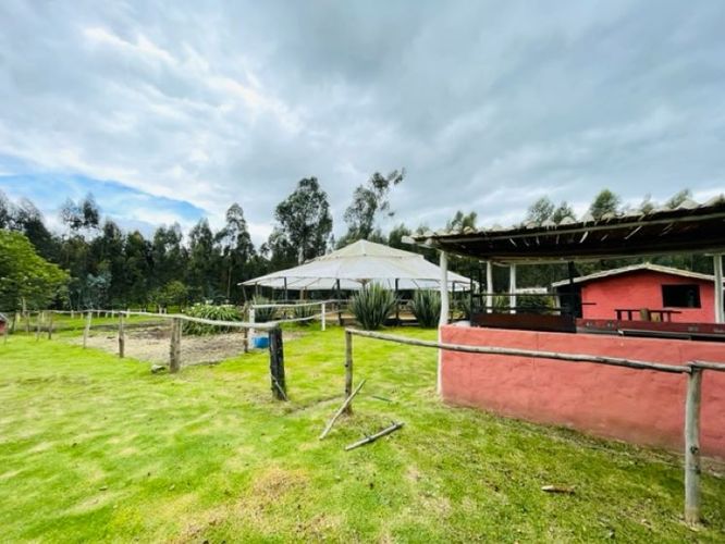 Casa de 3 alcobas en venta en Canelon Centro, Chía, 218 m² · foto 7 de 13