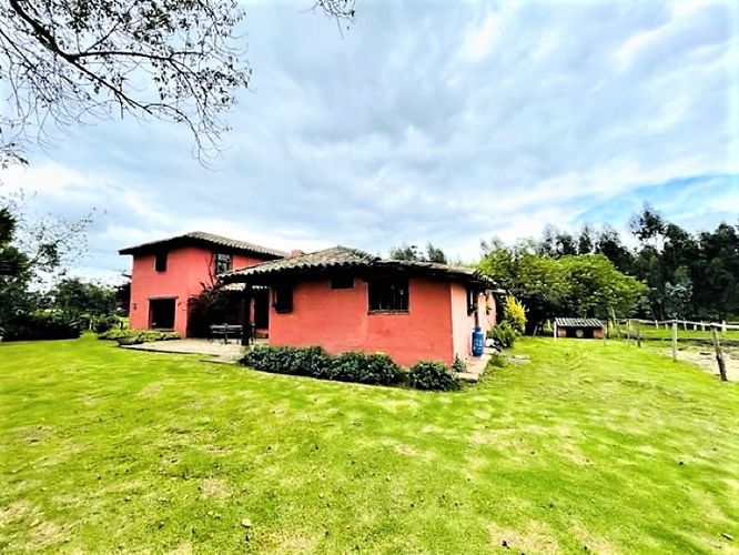 Casa de 3 alcobas en venta en Canelon Centro, Chía, 218 m² · foto 9 de 13