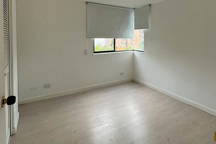 Apartamento de 3 alcobas en arriendo en El Poblado, Medellín, 120 m² · foto 10 de 16