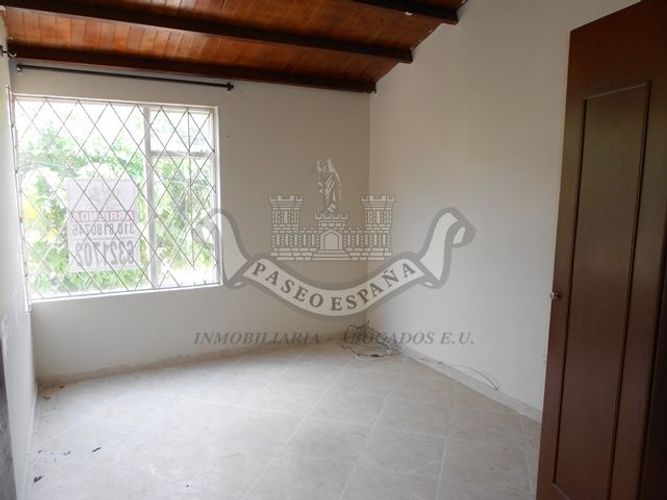 Casa de 3 alcobas en venta en Castilla Real I, Girón, 96 m² · foto 8 de 10
