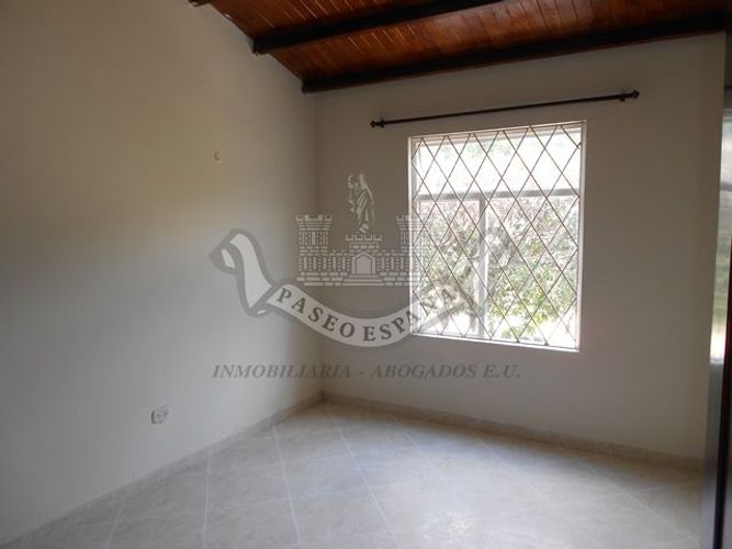 Casa de 3 alcobas en venta en Castilla Real I, Girón, 96 m² · foto 9 de 10