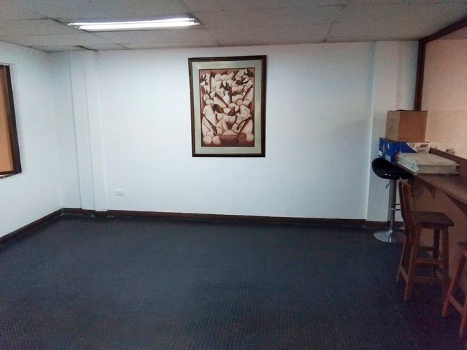 Bodega en arriendo en Laureles, Medellín, 280 m² · foto 7 de 14