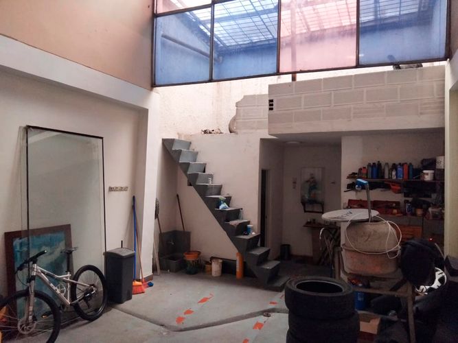 Bodega en arriendo en Laureles, Medellín, 280 m² · foto 12 de 14