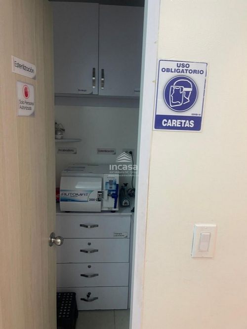Consultorio en venta en Tequendama, Cali, 43 m² · foto 8 de 11
