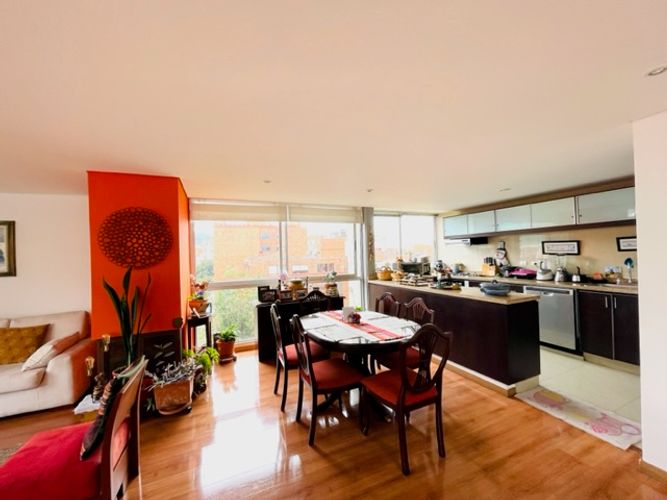 Apartamento en venta en Bella Suiza, Bogotá · foto 4 de 23