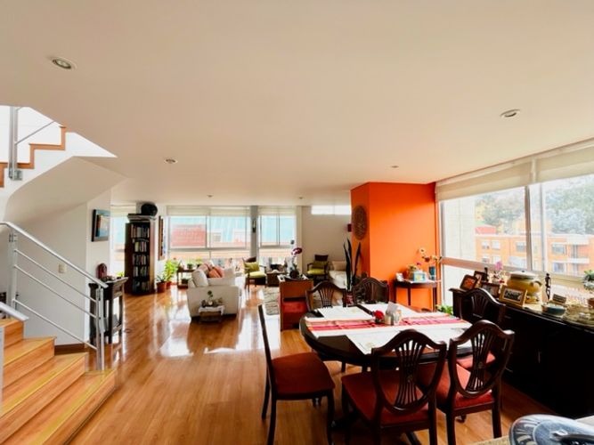 Apartamento en venta en Bella Suiza, Bogotá · foto 3 de 23