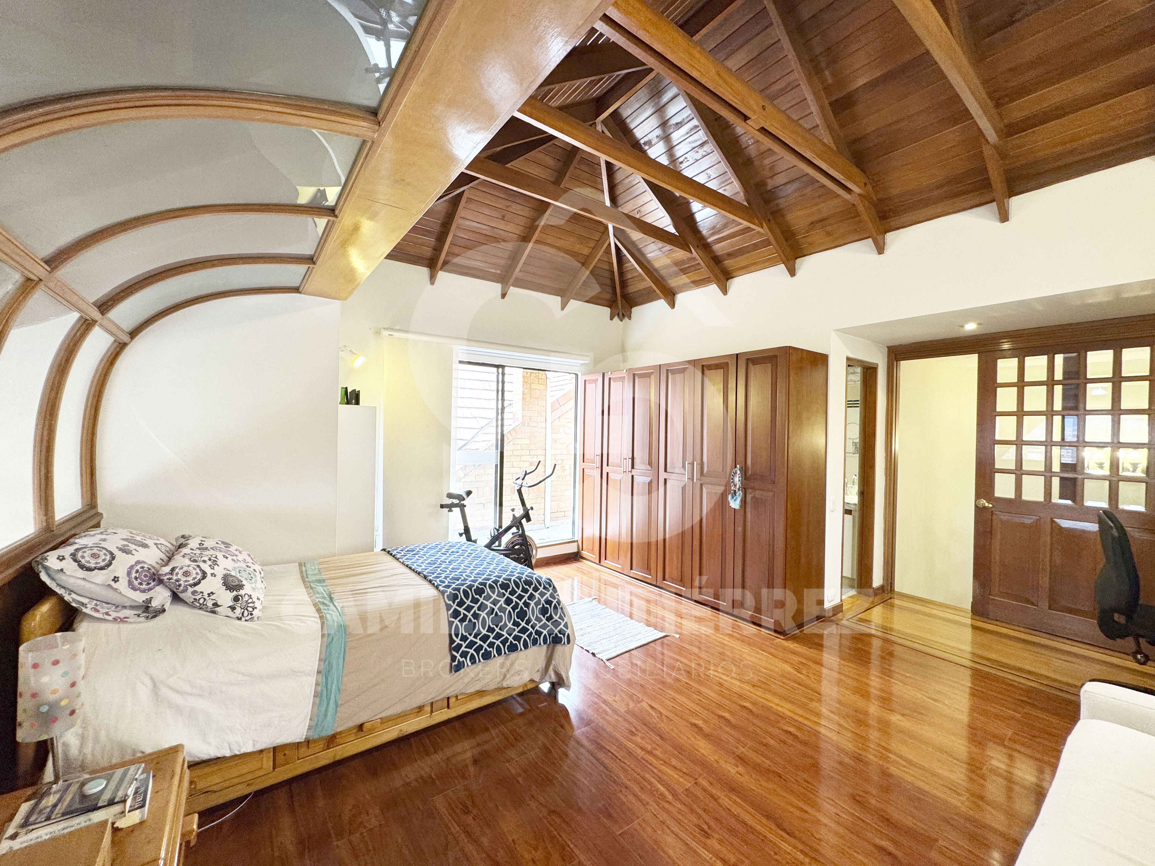 Casa en venta en Cerros De Suba, Bogotá · foto 11 de 24