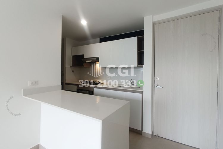 Apartamento de 3 alcobas en arriendo en Castropol, Medellín, 87 m² · foto 7 de 24