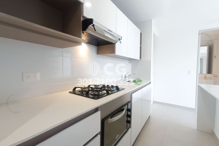 Apartamento de 3 alcobas en arriendo en Castropol, Medellín, 87 m² · foto 11 de 24