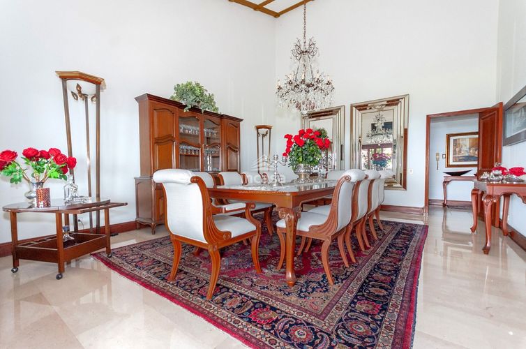 Apartamento de 6 alcobas en venta en Arboledas, Cali, 479 m² · foto 3 de 20