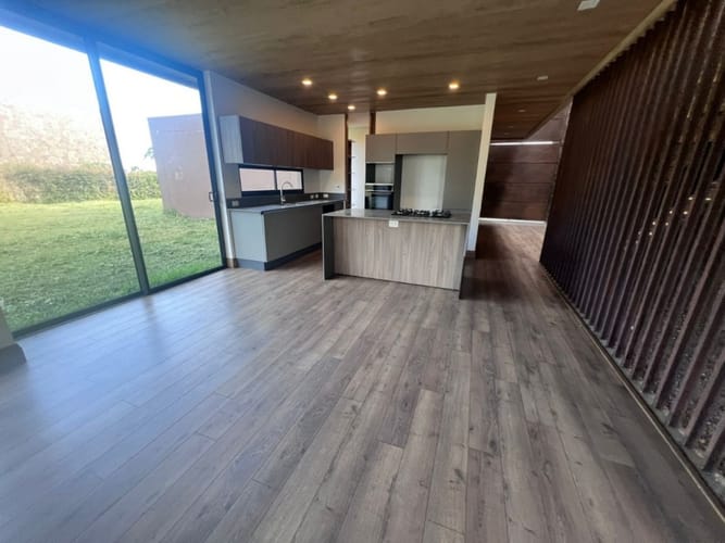 Casa de 3 alcobas en venta en Las Palmas, Envigado, 402 m² · foto 5 de 24