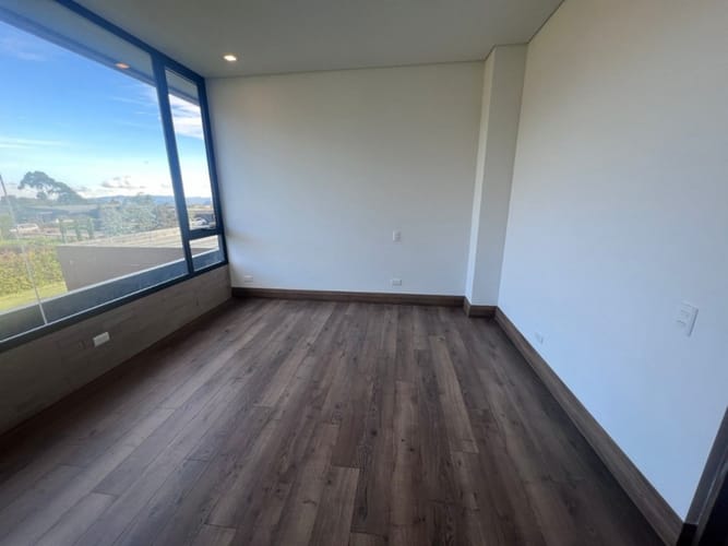Casa de 3 alcobas en venta en Las Palmas, Envigado, 402 m² · foto 17 de 24
