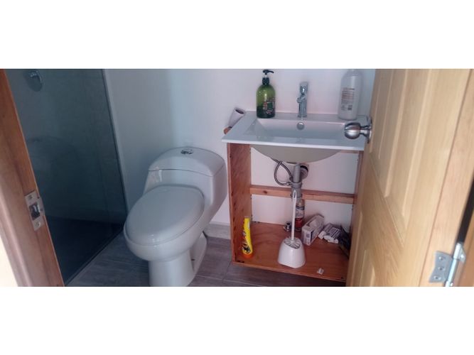 Casa de 5 alcobas en venta en La Doctora, Sabaneta, 200 m² · foto 5 de 16