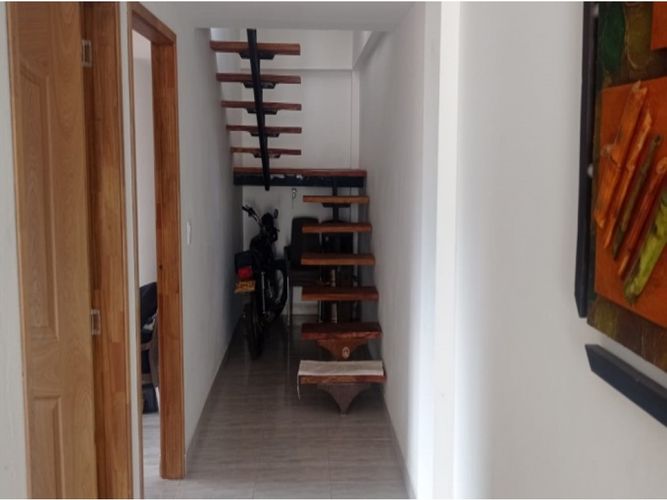 Casa de 5 alcobas en venta en La Doctora, Sabaneta, 200 m² · foto 14 de 16