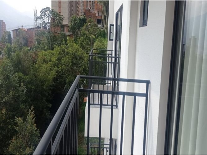 Casa de 5 alcobas en venta en La Doctora, Sabaneta, 200 m² · foto 16 de 16