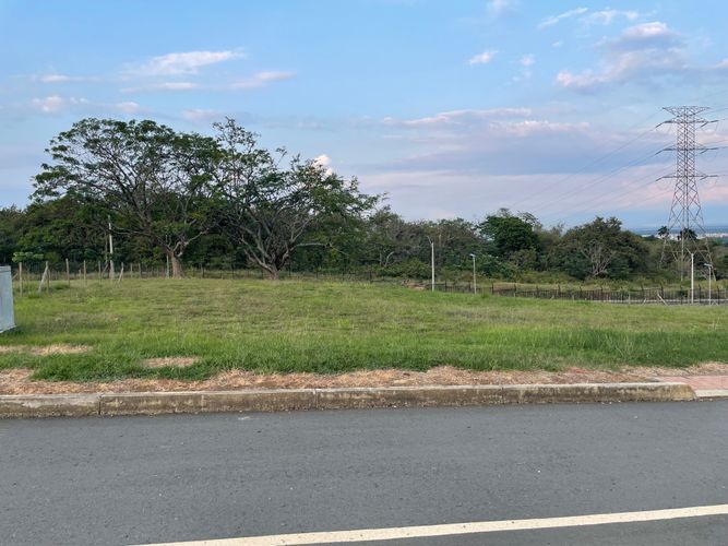 Lote en venta en La Riverita, Cali, 1500 m² · foto 2 de 22